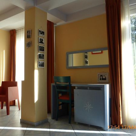 Hotel Chentu Lunas Cagliari Extérieur photo